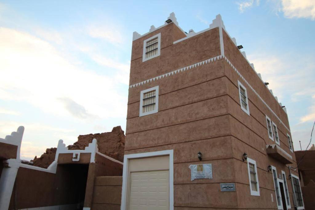 بيت السليمي التراثي Apartamento Shaqra Exterior foto